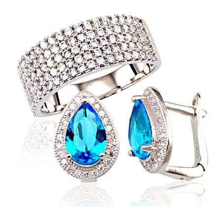 Juweliererzeugnisse aus Silber: Ringe, Ohrringe, Anhänger, Ketten, Armbänder, Piercing, …