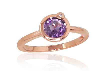 Ring aus Rotgold mit Diamant und Amethyst
