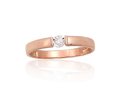 Ring aus Rotgold mit Diamant