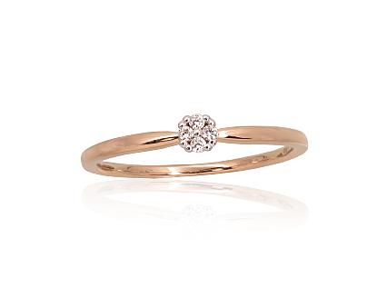Ring aus Rotgold mit Diamanten