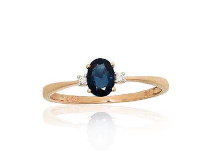 Ring aus Rotgold mit Diamanten und Saphir