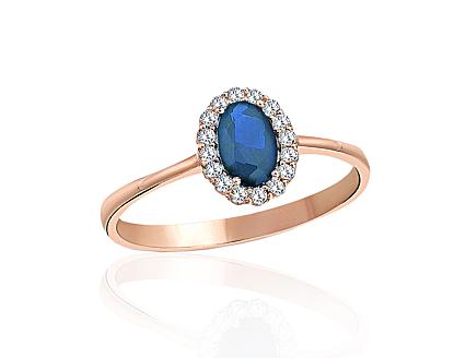 Ring aus Rotgold mit Zirkonia