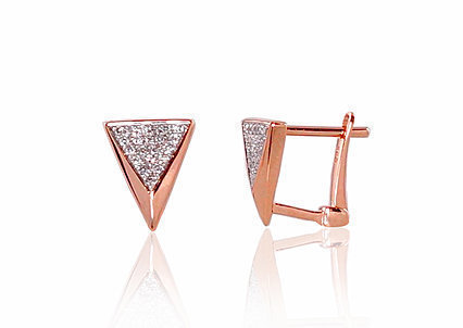Red gold earrings with diamonds