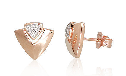 Red gold earrings with diamonds