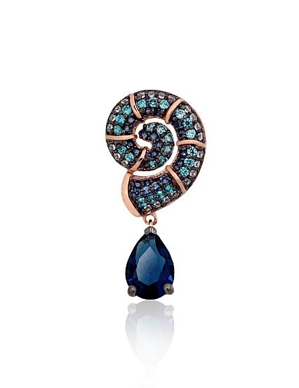 Red gold pendant with zirconias