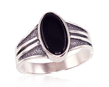 Ring aus Silber mit Onyxen