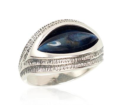 Ring aus Silber mit Tigerauge