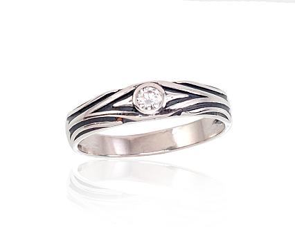 Ring aus Silber mit Zirkonia