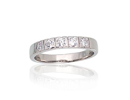 Ring aus Silber mit Zirkonia