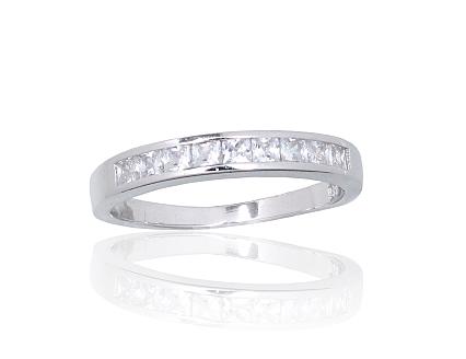 Ring aus Silber mit Zirkonia