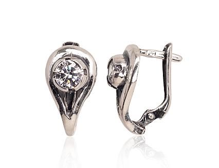Silver earrings with zirconias