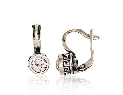 Silver earrings with zirconias