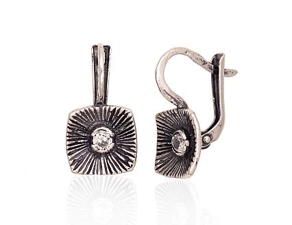 Silver earrings with zirconias