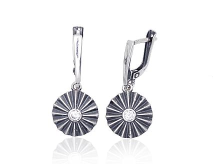 Silver earrings with zirconias