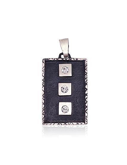 Silver pendant with crystals