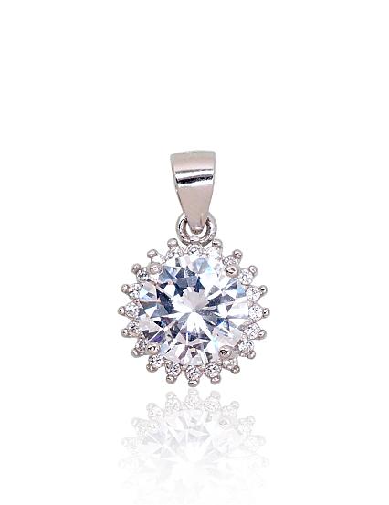 Silver pendant with zirconias