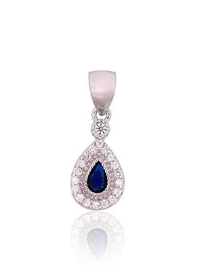 Silver pendant with zirconias